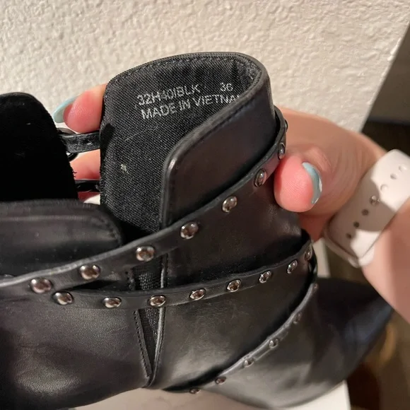 Topshop Humour black studded booties - Picture 5 of 5